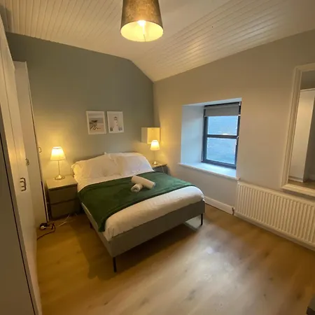 Ferienhaus Newly Furnished 5 Bedroom Gem In Sligo