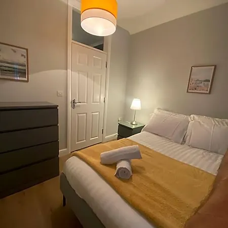 Newly Furnished 5 Bedroom Gem In * Sligo