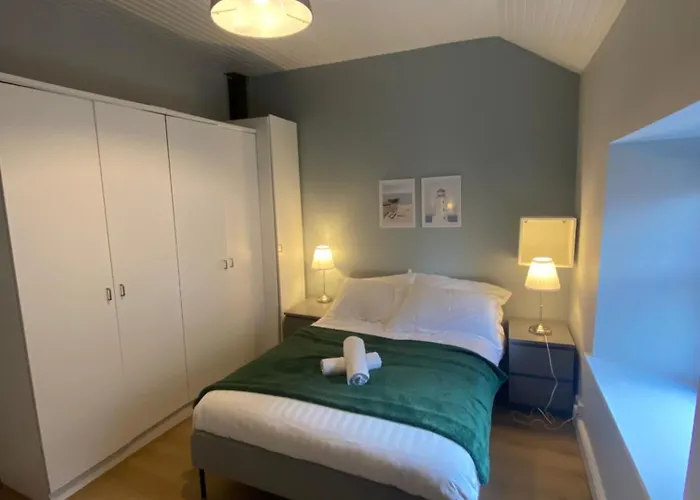 בית נופש Newly Furnished 5 Bedroom Gem In סליגו