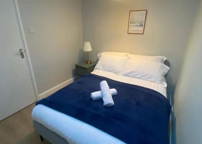 Newly Furnished 5 Bedroom Gem In סליגו